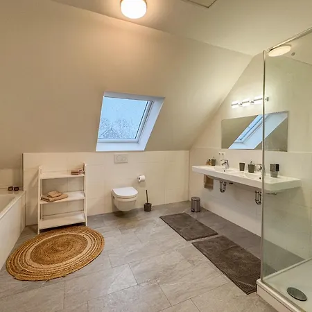 Apartment M&k Homes - Gemuetliches Zentral Zur A1 Luebeck-hamburg *